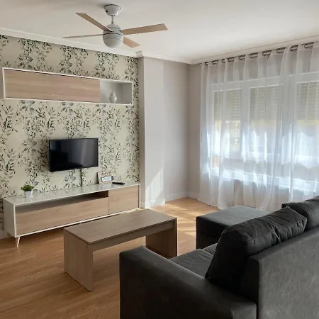 Apartamento Cuatro Estaciones Calahorra Exterior photo